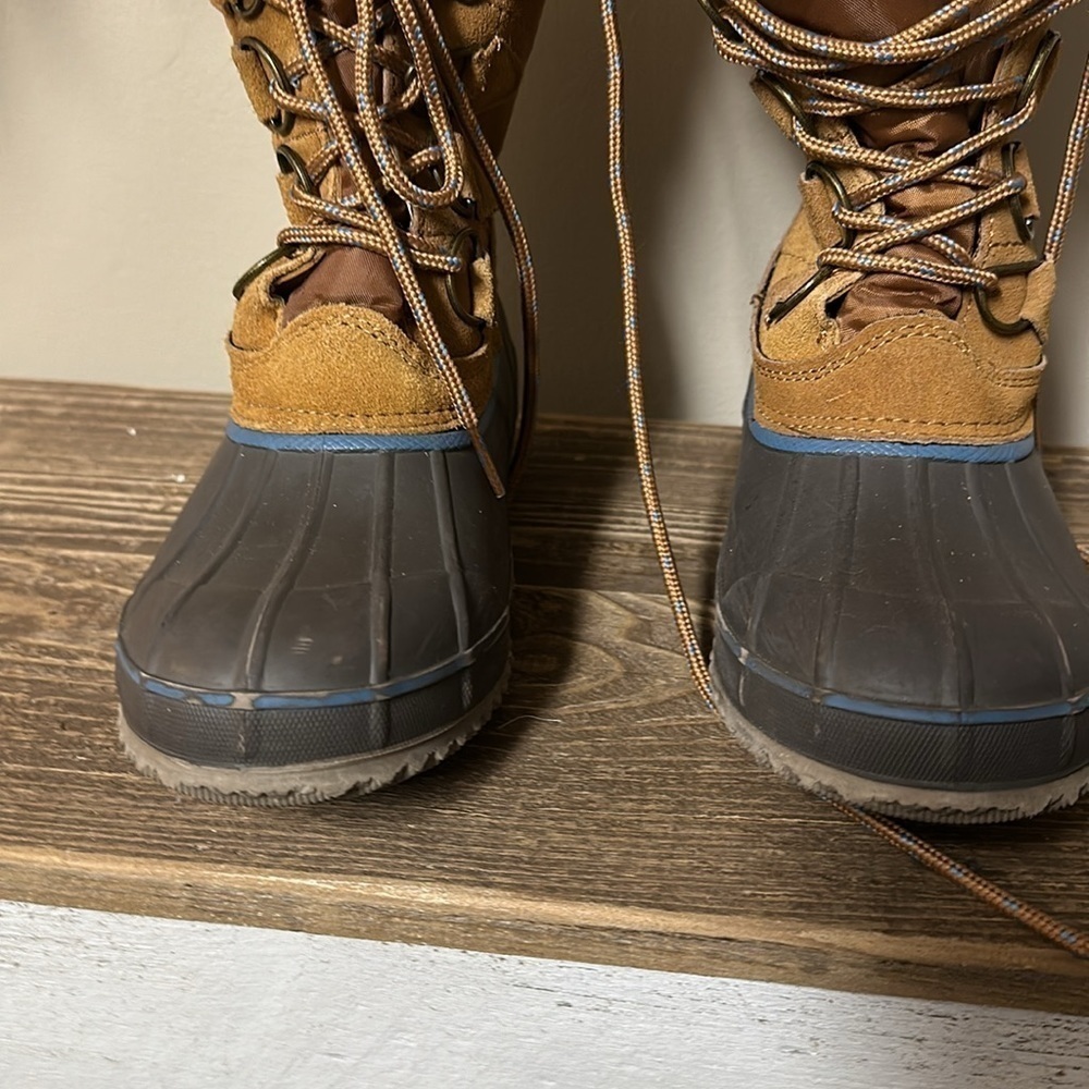 Khombu water boots size 6m preowned - Picture 2 of 8